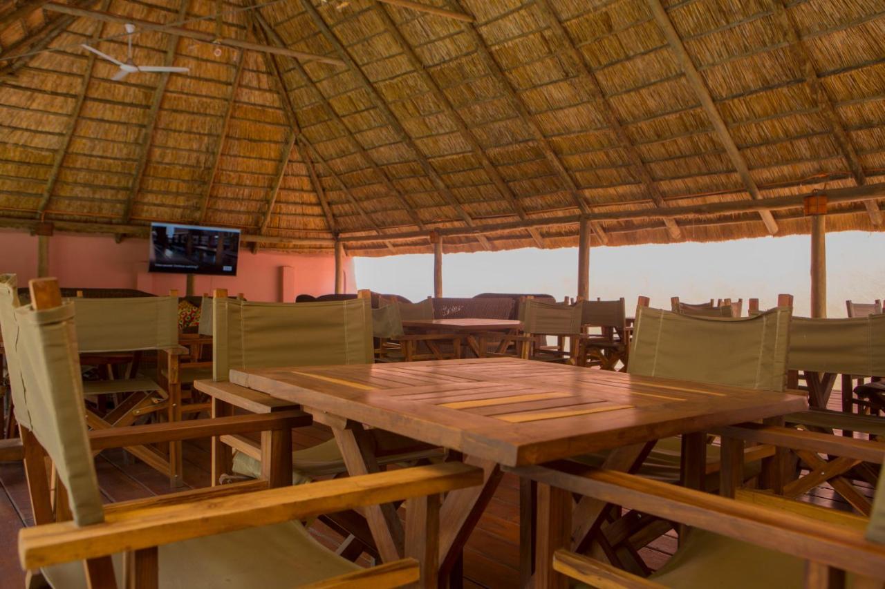 Lusaka Backpackers Hostel Exterior foto