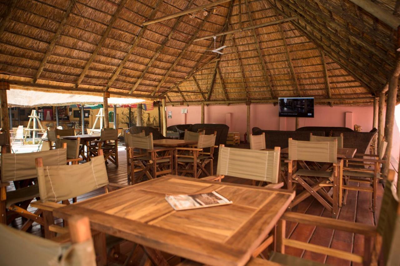 Lusaka Backpackers Hostel Exterior foto