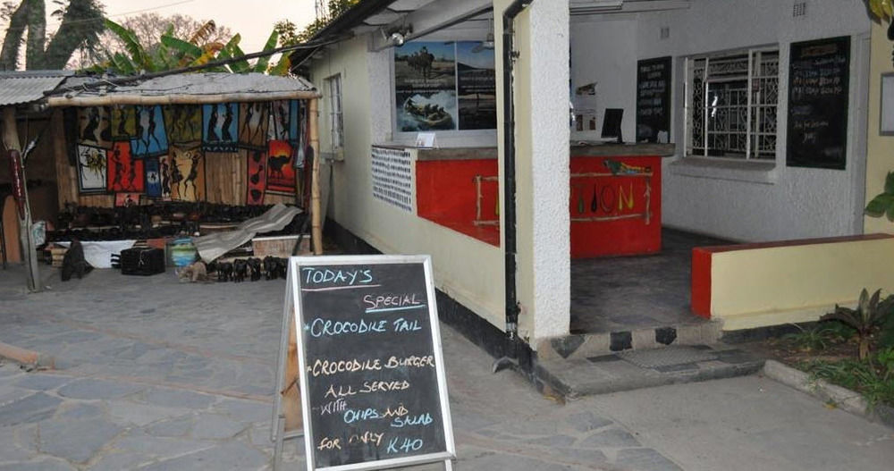 Lusaka Backpackers Hostel Exterior foto